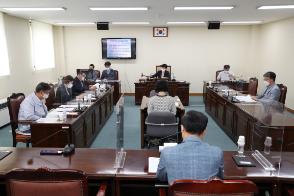 강북구의회는 지난 6일 운영위원회를 열고 이달 12일부터 16일까지 제248회 임시회를 개회하기로 결정했다.