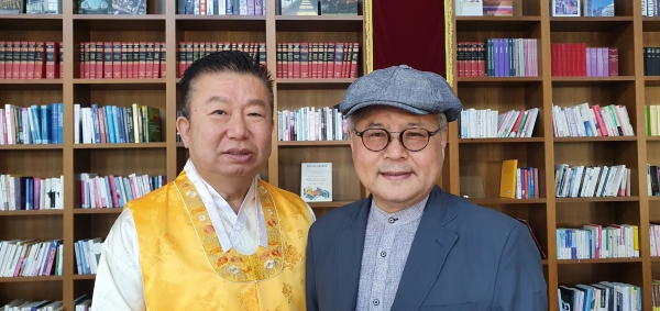 (좌측부터) 류신영 교수, 최이락 교수.