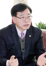 소영환 고양시의회 의장 “시민중심 입법활동, 서민경제 활성화 앞장”