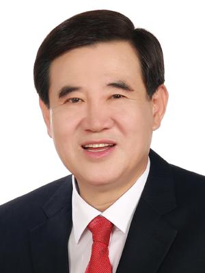 김정재 용산구의회 의장 / 지역발전 이끌 전문가로서 구의원 역량 강화