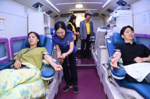 구리시 공무원들 팔 걷어붙이고 '코로나 극복 헌혈 동참'